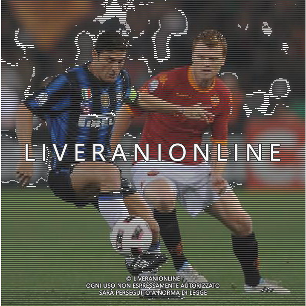 Coppa Italia TIM Cup 2010/2011 Semifinali Andata Roma - 19.04.2011 Roma-Inter Nella Foto:zanetti javier e john arne riise /Ph.Vitez-Ag. Aldo Liverani
