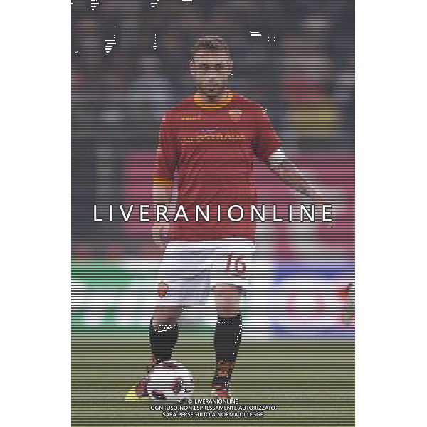 Roma - 19/04/2011 - Stadio Olimpico - TIM CUP 2010/2011 - Semifinale andata - Roma vs Inter - nella foto: Daniele De Rossi å© Fabrizio Corradetti - Ag. Aldo Liverani sas