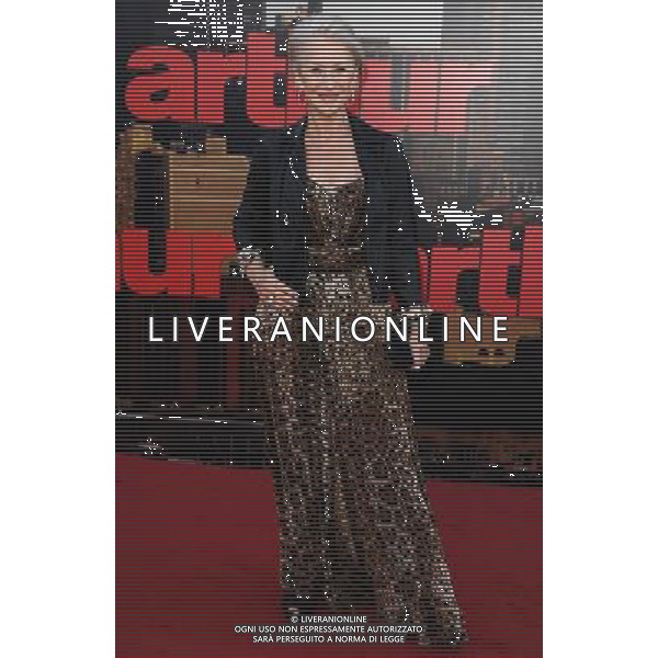 Tuesday April 19 2011 Dame Helen Mirren at the Arthur - UK film premiere, Cineworld, The O2 Arena, London AG. ALDO LIVERANI SAS ITALY ONLY *** Local Caption *** .