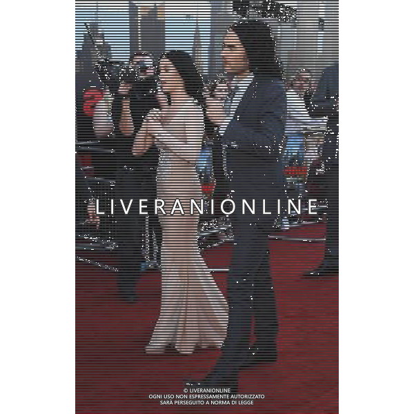 Tuesday April 19 2011 Russell Brand and Katy Perry at the Arthur - UK film premiere, Cineworld, The O2 Arena, London AG. ALDO LIVERANI SAS ITALY ONLY *** Local Caption *** .