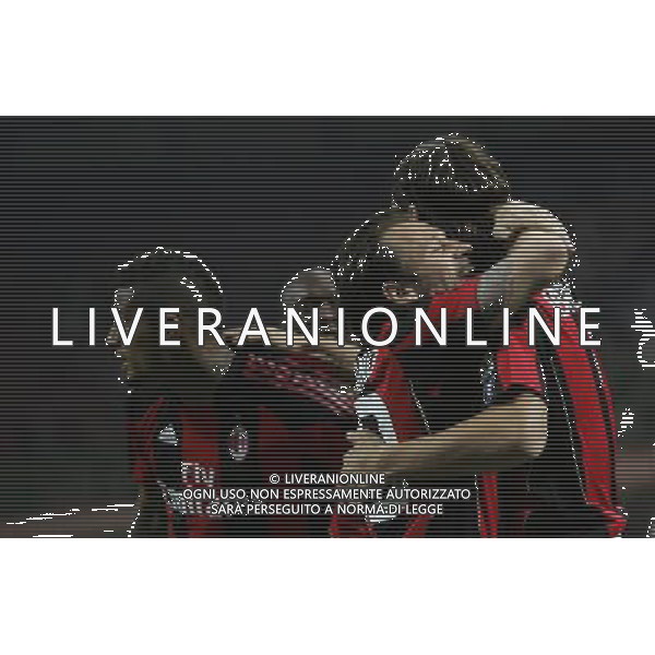 MILAN - PALERMO ANDATA SEMIFINALE DI COPPA ITALIA TIM CUP 20/04/2011 NELLA FOTO ESULTANZA DOPO IL GOL DI ZLATAN IBRAHIMOVIC CON ANTONIO CASSANO E BOATENG ©LUZZANI/AGENZIA ALDO LIVERANI SAS