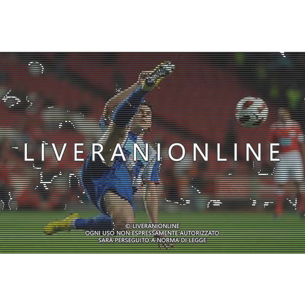 20110420: LISBON, PORTUGAL - SL Benfica vs FC Porto: Portuguese Cup 2010/2011, Semi-Finals, 2nd Leg. In picture: Cristian Sapunaru (Porto). PHOTO: Alvaro Isidoro/CITYFILES PUCHAR PORTUGALII LIGA PORTUGALSKA SEZON 2010/2011 PILKA NOZNA POLFINAL BENFICA LIZBONA vs FC PORTO FOT. CITYFILES/NEWSPIX.PL PORTUGAL,BRAZIL,SPAIN,GERMANY,FRANCE,UK OUT !!! --- Newspix.pl AG ALDO LIVERANI ONLY ITALY *** Local Caption *** www.newspix.pl mail us: info@newspix.pl call us: 0048 022 23 22 222 --- Polish Picture Agency by Ringier Axel Springer Poland