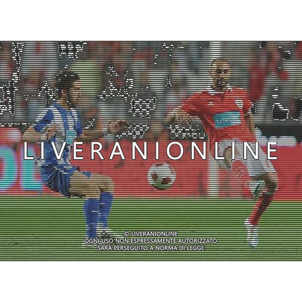 20110420: LISBON, PORTUGAL - SL Benfica vs FC Porto: Portuguese Cup 2010/2011, Semi-Finals, 2nd Leg. In picture: Carlos Martins (Benfica) and Joao Moutinho (Porto). PHOTO: Alexandre Pona/CITYFILES PUCHAR PORTUGALII LIGA PORTUGALSKA SEZON 2010/2011 PILKA NOZNA POLFINAL BENFICA LIZBONA vs FC PORTO FOT. CITYFILES/NEWSPIX.PL PORTUGAL,BRAZIL,SPAIN,GERMANY,FRANCE,UK OUT !!! --- Newspix.pl AG ALDO LIVERANI ONLY ITALY *** Local Caption *** www.newspix.pl mail us: info@newspix.pl call us: 0048 022 23 22 222 --- Polish Picture Agency by Ringier Axel Springer Poland