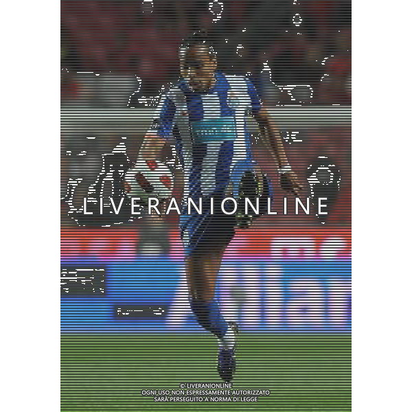 20110420: LISBON, PORTUGAL - SL Benfica vs FC Porto: Portuguese Cup 2010/2011, Semi-Finals, 2nd Leg. In picture: Alvaro Pereira (Porto). PHOTO: Alvaro Isidoro/CITYFILES PUCHAR PORTUGALII LIGA PORTUGALSKA SEZON 2010/2011 PILKA NOZNA POLFINAL BENFICA LIZBONA vs FC PORTO FOT. CITYFILES/NEWSPIX.PL PORTUGAL,BRAZIL,SPAIN,GERMANY,FRANCE,UK OUT !!! --- Newspix.pl AG ALDO LIVERANI ONLY ITALY *** Local Caption *** www.newspix.pl mail us: info@newspix.pl call us: 0048 022 23 22 222 --- Polish Picture Agency by Ringier Axel Springer Poland