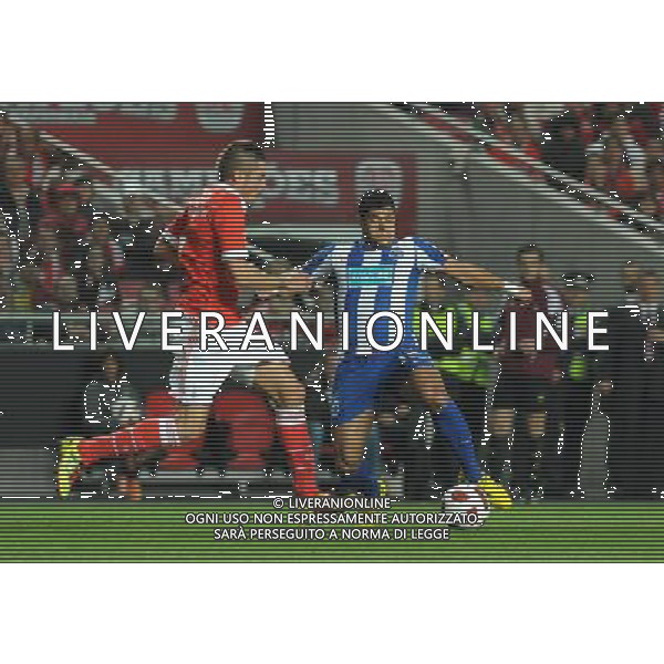 20110420: LISBON, PORTUGAL - SL Benfica vs FC Porto: Portuguese Cup 2010/2011, Semi-Finals, 2nd Leg. In picture: Javi Garcia (Benfica) and Hulk (Porto). PHOTO: Alvaro Isidoro/CITYFILES PUCHAR PORTUGALII LIGA PORTUGALSKA SEZON 2010/2011 PILKA NOZNA POLFINAL BENFICA LIZBONA vs FC PORTO FOT. CITYFILES/NEWSPIX.PL PORTUGAL,BRAZIL,SPAIN,GERMANY,FRANCE,UK OUT !!! --- Newspix.pl AG ALDO LIVERANI ONLY ITALY *** Local Caption *** www.newspix.pl mail us: info@newspix.pl call us: 0048 022 23 22 222 --- Polish Picture Agency by Ringier Axel Springer Poland