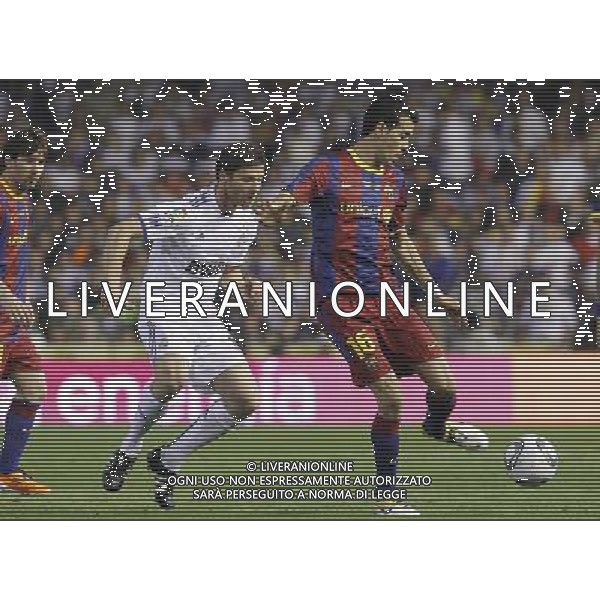 FC Barcelona\'s Sergio Busquets (r) and Real Madrid\'s Xabi Alonso during King\'s Cup 2001 Final match.April 20,2011. (ALTERPHOTOS/Acero) ALDO LIVERANI S A S ONLY ITALY