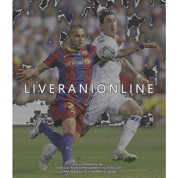 FC Barcelona\'s Daniel Alves (l) and Real Madrid\'s Angel Di Maria during King\'s Cup 2001 Final match.April 20,2011. (ALTERPHOTOS/Acero) ALDO LIVERANI S A S ONLY ITALY