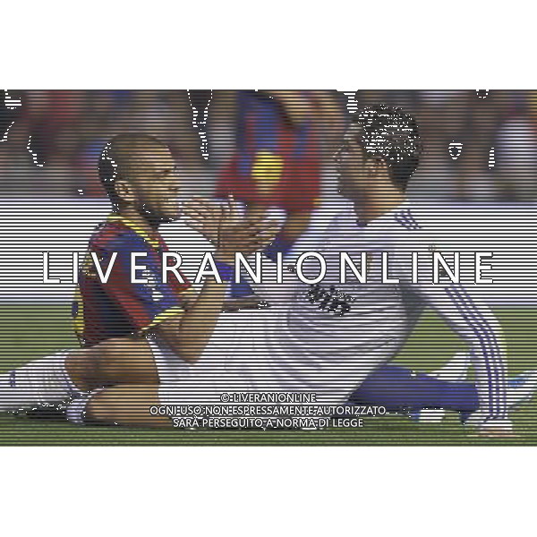 FC Barcelona\'s Daniel Alves (l) and Real Madrid\'s Cristiano Ronaldo during King\'s Cup 2001 Final match.April 20,2011. (ALTERPHOTOS/Acero) ALDO LIVERANI S A S ONLY ITALY