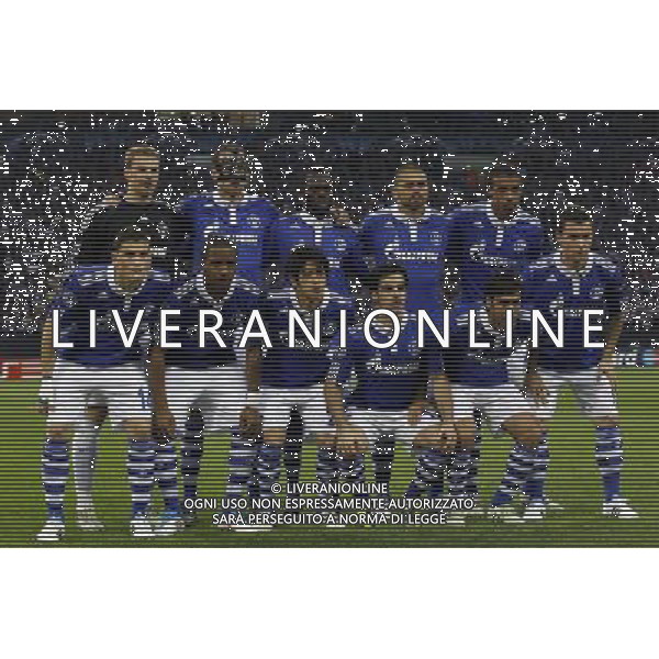 firo FuÃŸball,Fussball, 26.04.2011 Champions League, Saison 2010/2011 Halbfinale, Hinspiel, CL, FC Schalke 04 - Manchester United (0:2) Schalke, Manschaftsfoto, Aufstellung $worldrightsEs gelten unsere AGB, einsehbar auf www.firosportphoto.de copyright by firo sportphoto: Pfefferackerstr. 2aÂ  45894 G e l s e n k i r c h e n www.firosportphoto.de mail@firosportphoto.de (V o l k s b a n k B o c h u m - W i t t e n ) BLZ.: 430 601 29 Kt. Nr.: 341 117 100 Tel:Â  0209 - 9304402 Fax:Â  0209 - 9304443 AG ALDO LIVERANI ONLY ITALY