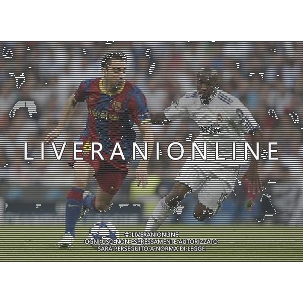 Real Madrid\'s Lass Diarra and Barcelona\'s Xavi Hernandez during Champions League semifinal first match on April 27 2011. Photo: Cesar Cebolla / ALFAQUI AG. ALDO LIVERANI ONLY ITALY
