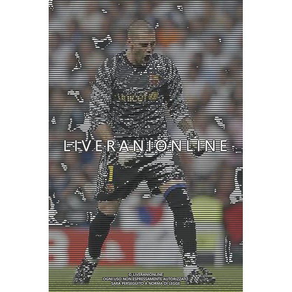 Barcelona\'s Victor Valdes during Champions League semifinal first match on April 27 2011. Photo: Cesar Cebolla / ALFAQUI aldo liverani s a s only italy