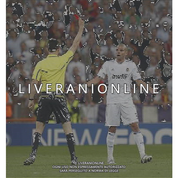 Real Madrid\'s Pepe red card during Champions League semifinal first match on April 27 2011. Photo: Alex Cid-Fuentes / ALFAQUI AG ALDO LIVERANI ONLY ITALY