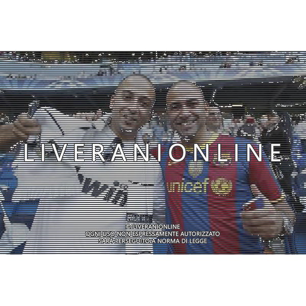 Real Madrid\'s and Barcelona\'s fans at Santiago Bernabeu Stadium before Champions League match in Madrid. April 27, 2011. (ALTERPHOTOS/Alvaro Hernandez) AG ALDO LIVERANI ONLY ITALY