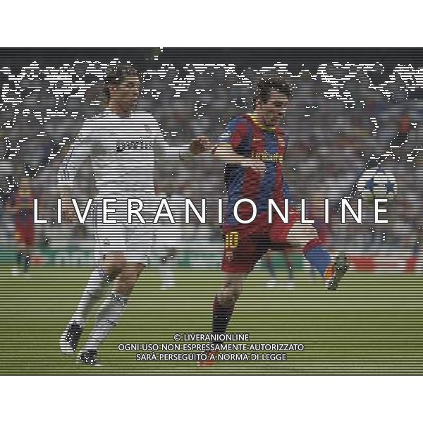 Real Madrid\'s Sergio Ramos against Barcelona\'s Lionel Messi during Champions League match in Madrid. April 27, 2011. (ALTERPHOTOS/Alvaro Hernandez) AG ALDO LIVERANI ONLY ITALY