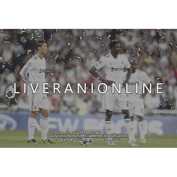 Real Madrid\'s Cristiano Ronaldo and Emmanuel Adebayor dejected during Champions League match in Madrid. April 27, 2011. (ALTERPHOTOS/Alvaro Hernandez) AG ALDO LIVERANI ONLY ITALY