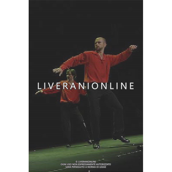 Tap OleÇ a Catalan company, make their London debut with their latest production, Tapeando, mixing tap, Spanish guitar and percussion. AG. ALDO LIVERANI SAS ITALY ONLY *** Local Caption *** .