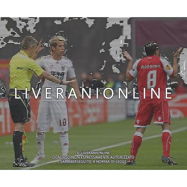 20110505: BRAGA, PORTUGAL - SC Braga vs SL Benfica: UEFA Europa League 2010/2011, Semi-Finals, Second Leg. In picture: Fabio Coentrao and Marcio Mossoro. PHOTO: Pedro Benavente/CITYFILES/ALDO LIVERANI SPORT CALCIO EUROPA LEAGUE - SPORTING BRAGA - BENFICA - ITALY ONLY - *** Local Caption *** .