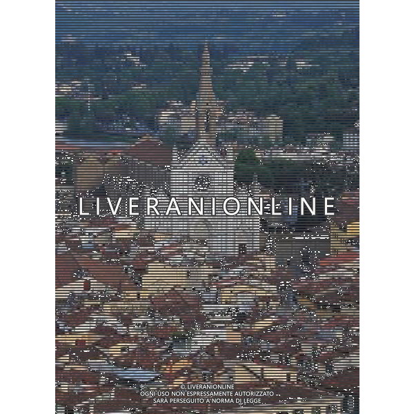 FLORENCE, May 6, 2011 Photo taken on May 4, 2011 shows the historic center in Florence, central Italy. Florence is the capital city of the Italian region of Tuscany and the symbol of the Renaissance. UNESCO inscribed the historic center of Florence in the World Heritage List in 1982. (/Wang Qingqin) (lyx) VEDUTE DELLA CITTA DI FIRENZE AG ALDO LIVERANI ONLY ITAYL VEDUTE DELLA CITTA DI FIRENZE AG ALDO LIVERANI ONLY ITALY