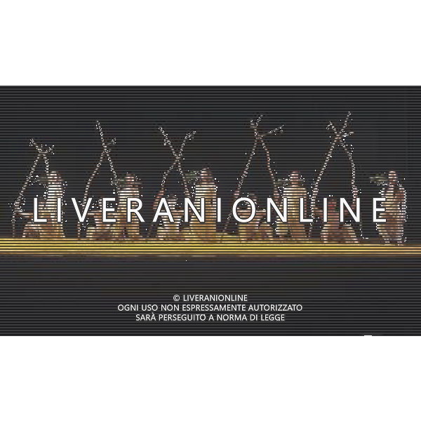 (110506) -- WUHAN, May 6, 2011 () -- Dancers of Cloud Gate Dance Theatre perform in the drama Songs of the Wanderers in Wuhan, capital of central China\'s Hubei Province, May 6, 2011. The Cloud Gate Dance Theatre is a contemporary dance troupe founded by choreographer Lin Hwai-min in south China\'s Taiwan in 1973. () (lfj) AG ALDO LIVERANI S A S ONLY ITALY