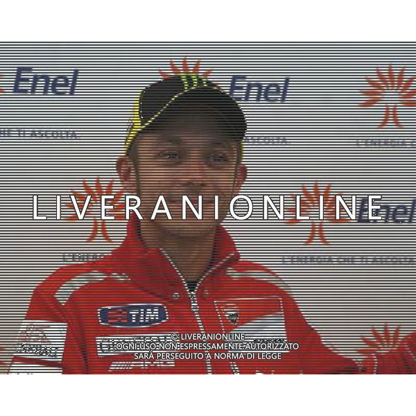 10/5/2011 MILANO VIA BROLETTO 46 ENEL: VALENTINO ROSSI PRESENTA IL NUOVO FLAGSHIP STORE DELL\'ENERGIA NELLA FOTO VALENTINO ROSSI PH.FIOCHI/ALDO LIVERANI SAS