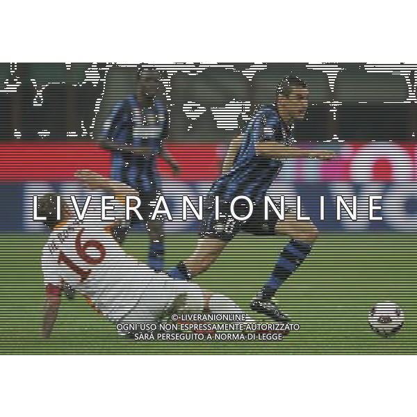 Inter - Roma semifinale di ritorno di Coppa Italia Tim Cup 11/05/2011 nella foto lucio e daniele de rossi ©luzzani/agenzia aldo liverani sas