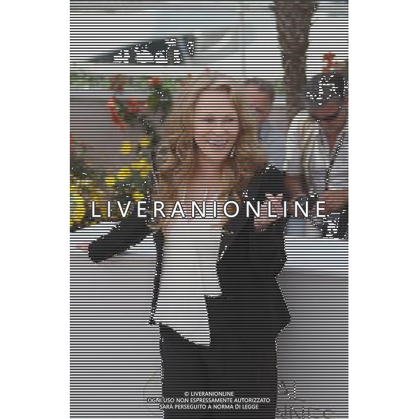 Faye Dunaway posing for photographers photo call at the 64th Cannes Film Festival, 64th Cannes Film Festiva opens in Cannes, France, May 11, 2011 - Arcuri image Agency/Frank Arcuri 64mo Festival Internazionale del Cinema , Cannes AG. ALDO LIVERANI SAS ITALY ONLY *** Local Caption *** .
