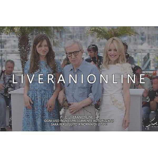 CANNES, May 11, 2011 (L R) French actress Lea Seydoux, U.S. director Woody Allen, and Canadian actress Rachel McAdams attend a photocall for the film \'Midnight in Paris\' at the 64th Cannes Film Festival in Cannes, France, on May 11, 2011. The 64th Cannes Film Festival will be held from May 11 to 22. (/Gao Jing) (zcc) 64mo Festival Internazionale del Cinema , Cannes AG. ALDO LIVERANI SAS ITALY ONLY *** Local Caption *** .
