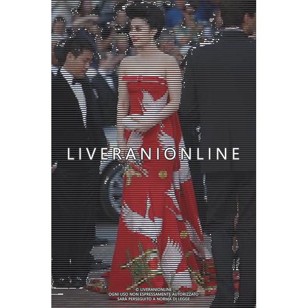 (110511) -- CANNES, May 11, 2011 () -- Chinese actress Fan Bingbing poses on the red carpet before the opening of the 64th Cannes Film Festival in Cannes, France, on May 11, 2011. (/Gao Jing) /PHOTOSHOT/ALDO LIVERANI SAS - ITALY ONLY - *** Local Caption *** .