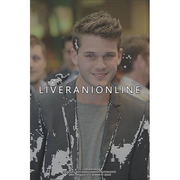 Actor Jeremy Irvine arrives at the UK Premiere of \'Pirates of the Caribbean: On Stranger Tides\' at Vue Westfield on May 12, 2011 in London, England. AG. ALDO LIVERANI SAS ITALY ONLY *** Local Caption *** .