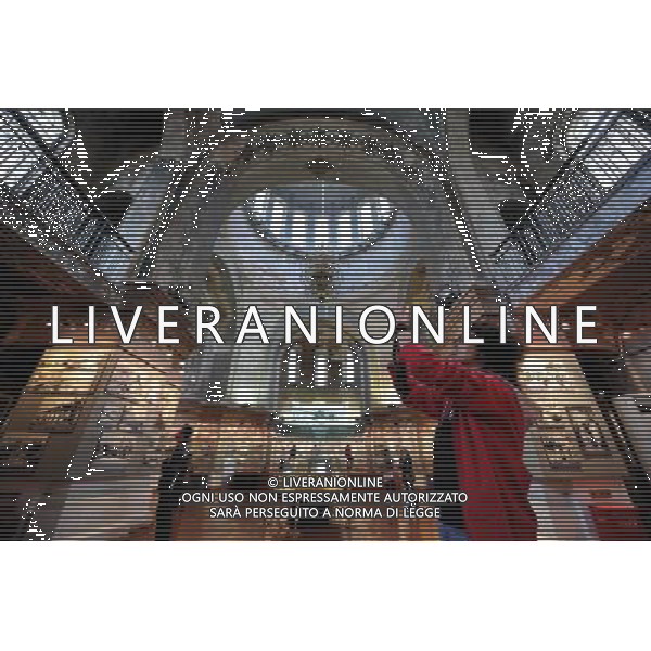 (110519) -- HARBIN, May 19, 2011 () -- Tourists visit the St. Sophia Church, now a tourist landmark of Harbin\'s Russian past, in Harbin, capital of northeast China\'s Heilongjiang Province, May 19, 2011. Nineteen of Harbin\'s tourist sites halved their admission fees on Thursday to mark China\'s first National Tourism Day. The Chinese government has announced that the National Tourism Day will fall on May 19 each year, starting from this year. (/Wang Song) (ljh) HARBIN , vista della Chiesa di Santa Sofia AG. ALDO LIVERANI SAS ITALY ONLY *** Local Caption *** .