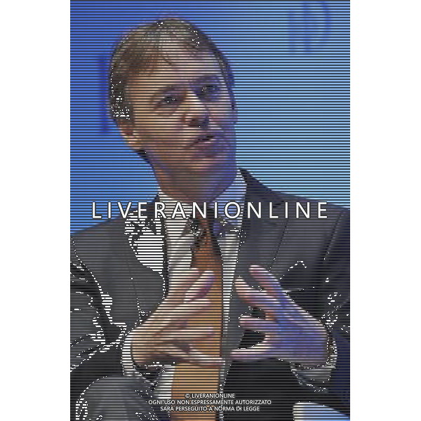 Jeremy Darroch, Chief Executive and Executive Director of BSkyB speaking at the IOD Annual Convention 2011 at the O2 in London today ©photoshot/Agenzia Aldo Liverani Sas - ITALY ONLY - Convention annuale dell\'IOD (Institute of Directors) 2011 al O2 di Londra 11/05/2011