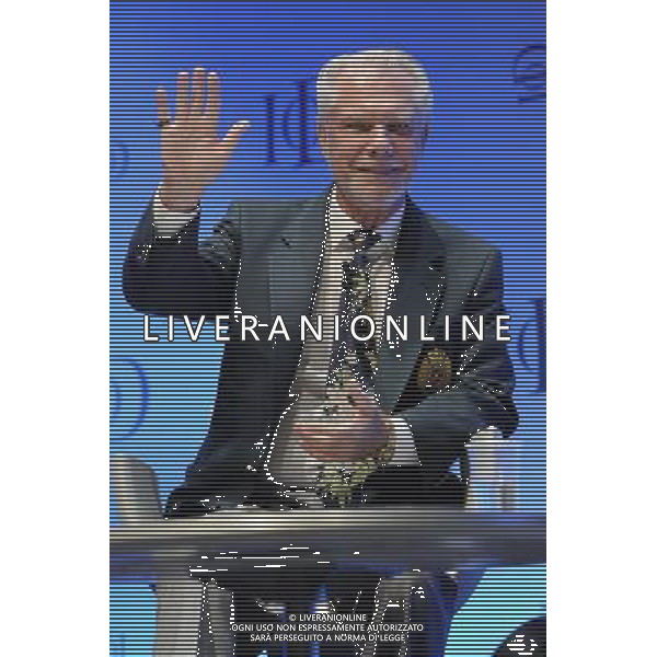 David Gold, Chairman of Gold Group International and West Ham United FC speaking at the IOD Annual Convention 2011 at the O2 in London today ©photoshot/Agenzia Aldo Liverani Sas - ITALY ONLY - Convention annuale dell\'IOD (Institute of Directors) 2011 al O2 di Londra 11/05/2011