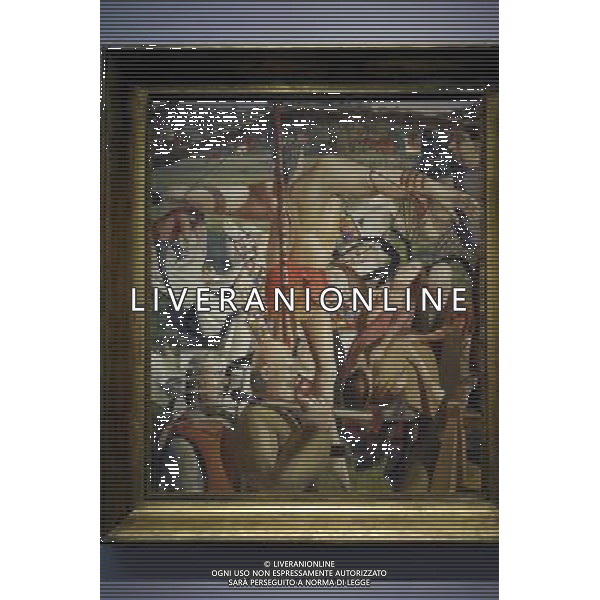 Christies unveil a £14million sale of 20th Century British and Irish Artwhich includes work by L.S. Lowry, Samuel John Peploe and the first painting by Winston Churchill to to painted by him after the end of World War II. Picture shows: The Crucifixion (1934) by Sir Stanley Spencer R.A esimated at £1m- £1.5m. ©PHOTOSHOT/Agenzia Aldo Liverani Sas - ITALY ONLY - Londra: La casa d\'aste Christies mostra i dipinti che saranno all\'asta tra cui il primo dipinto di Winston Churchill e quelli che dipinse dopo la fine della seconda guerra mondiale.