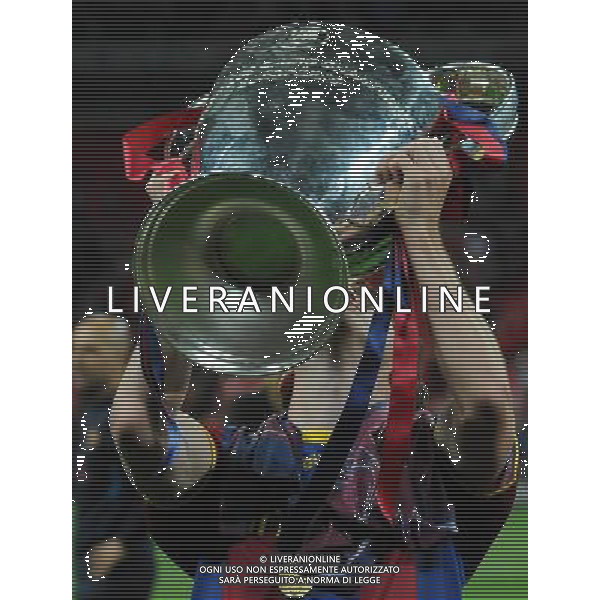 UEFA Champions League 2010/2011 Finale Londra (Inghilterra) - 28.05.2011 Barcellona-Manchester United Nella Foto:messi con la coppa /Ph.Vitez-Ag. Aldo Liverani