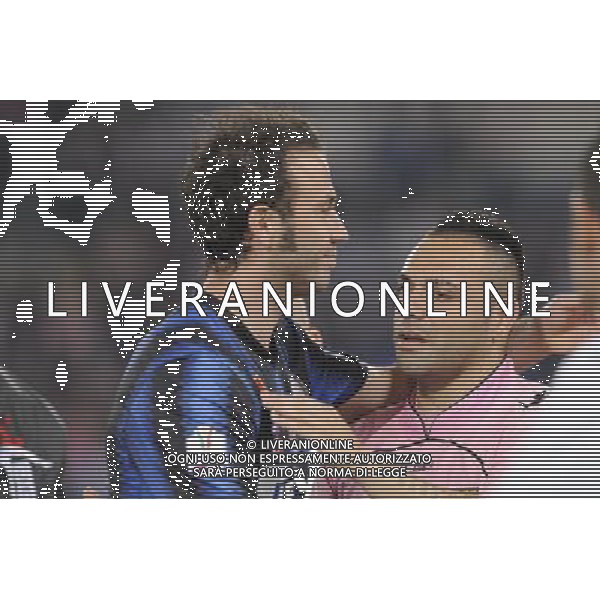 Roma - 29/05/2011 - Stadio Olimpico - Finale di TIM CUP 2010-2011 - Inter vs Palermo - nella foto: giampaolo pazzini consola fabrizio miccoli å© Fabrizio Corradetti - Ag. Aldo Liverani sas