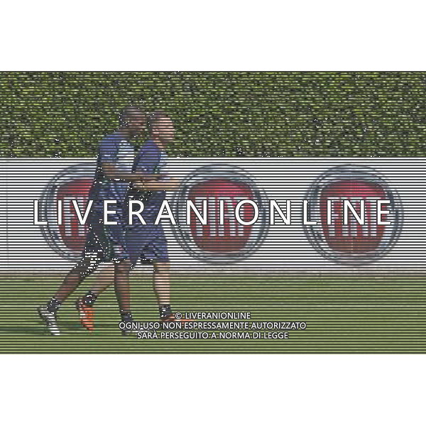 Coverciano - 30/05/2011 -Allenamento della Nazionale Italiana - nella foto: Mario Balotelli e Antonio Cassano Â© Fabrizio Corradetti - Ag. Aldo Liverani sas