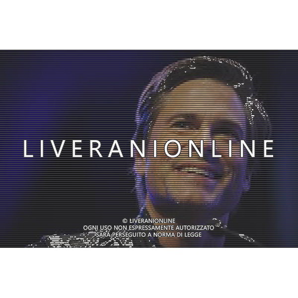 Rob Lowe performs live at the Hay Festival Hay On Wye Wales - Image Copyright Ben Pruchnie Photographer B3968 AG. ALDO LIVERANI SAS ITALY ONLY *** Local Caption *** .