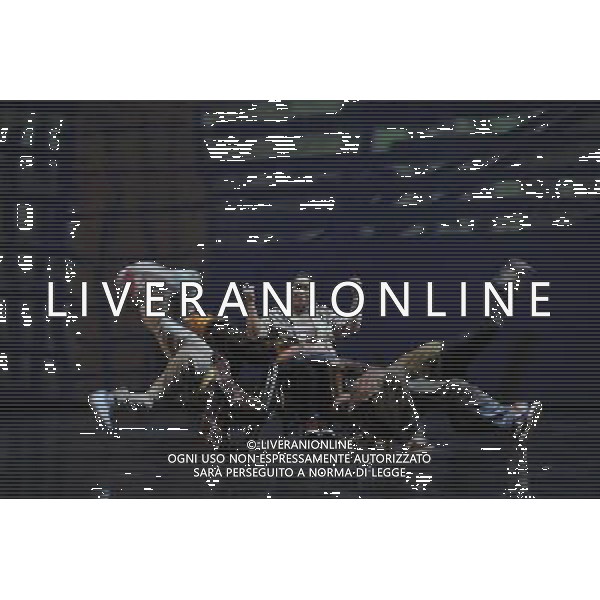 Sum of Parts is a new work from SadlerÕs WellsÕ Creative Learning department, Connect. It brings together the choreographic talents of Sadler\'s Wells\' Associate. Performers range from The Company of Elders to ZooYouth, alongside dancers from local schools, youth clubs and community groups. This diverse company of people, all living or working in London. \'Somma delle parti\'  un nuovo lavoro dal reparto creativo Sadler\'s Wells \'Learning, Connect. Esso riunisce i talenti coreografici di Associate Sadler\'s Wells \'. Performers vanno dalla Societˆ degli Anziani a ZooYouth, accanto a ballerini provenienti da scuole, club giovanili e gruppi della comunitˆ londinese AG. ALDO LIVERANI SAS ITALY ONLY *** Local Caption *** .
