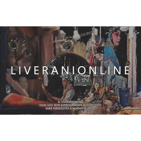 (110602) -- HONG KONG, June 2, 2011 () -- Opera players wait for performing at backstage in south China\'s Hong Kong, June 2, 2011. Chinese Opera Festival will be held here from June 3 and nine opera troupes will perform traditional Chinese operas during the festival. (/Chen Xiaowei) (lfj) Cinese Opera Festival si svolgerš qui dal 3 giugno e nove compagnie d\'opera si esibiranno nelle tradizionali opere cinesi durante il festival AG. ALDO LIVERANI SAS ITALY ONLY *** Local Caption *** .