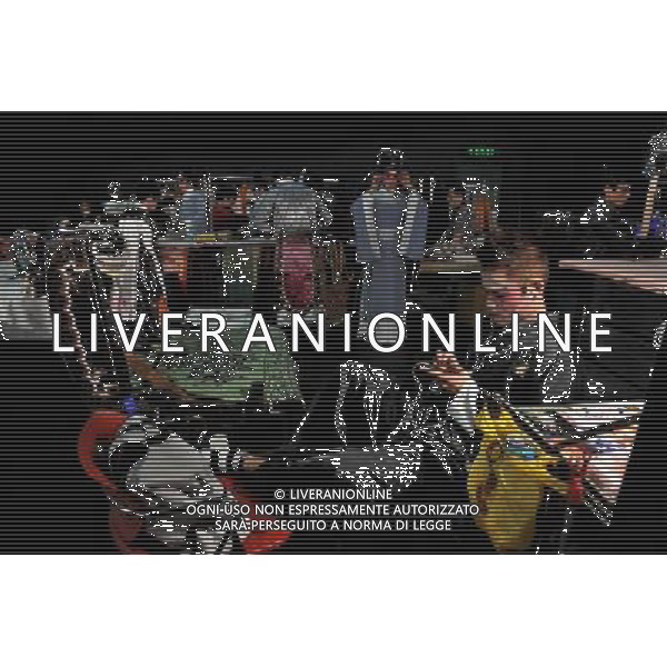 (110602) -- HONG KONG, June 2, 2011 () -- An opera player listens to the music before a performance in south China\'s Hong Kong, June 2, 2011. Chinese Opera Festival will be held here from June 3 and nine opera troupes will perform traditional Chinese operas during the festival. (/Chen Xiaowei) (lfj) Cinese Opera Festival si svolgerš qui dal 3 giugno e nove compagnie d\'opera si esibiranno nelle tradizionali opere cinesi durante il festival AG. ALDO LIVERANI SAS ITALY ONLY *** Local Caption *** .