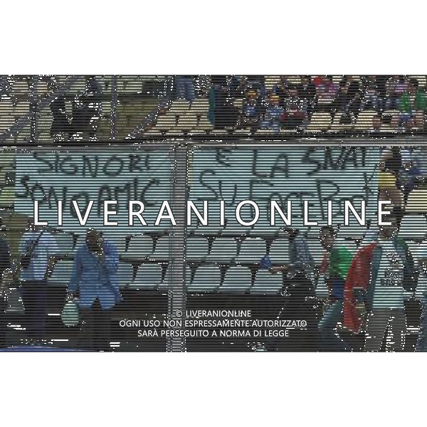 Qualificazioni ai Campionati Europei UEFA EURO 2012 Gruppo C Modena - 03.06.2011 Italia-Estonia Nella Foto:striscione TIFOSI calcio scommesse /Ph.Vitez-Ag. Aldo Liverani