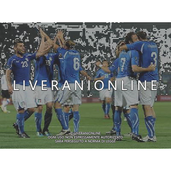 Qualificazioni ai Campionati Europei UEFA EURO 2012 Gruppo C Modena - 03.06.2011 Italia-Estonia Nella Foto: giampaolo pazzini esultanza dopo il gol - abbracci /Ph.Vitez-Ag. Aldo Liverani