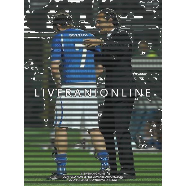 Qualificazioni ai Campionati Europei UEFA EURO 2012 Gruppo C Modena - 03.06.2011 Italia-Estonia Nella Foto: cesare prandelli e giampaolo pazzini /Ph.Vitez-Ag. Aldo Liverani