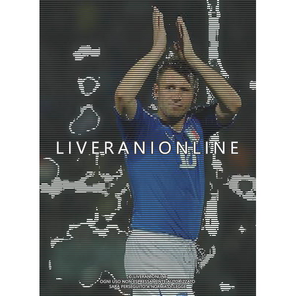 Qualificazioni ai Campionati Europei UEFA EURO 2012 Gruppo C Modena - 03.06.2011 Italia-Estonia Nella Foto:cassano antonio applaude ai tifosi /Ph.Vitez-Ag. Aldo Liverani