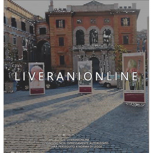 A giant banner bearing John Paul\'s portrait is unveiled over the facade in the streets of Rome during the ceremony of beatification for late pope John Paul II on May 1, 2011 at St Peter\'s square at The Vatican. Photo by NEWSCOM OUT AG ALDO LIVERANI S A S