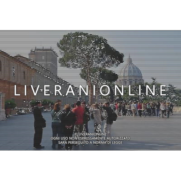 Visitors at the Vatican Museums. Photo by NEWSCOM OUT AG ALDO LIVERANI S A S