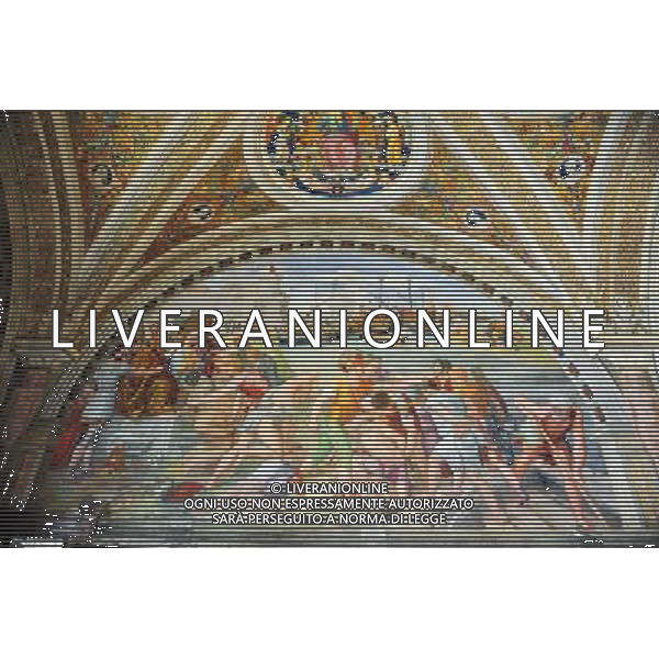 Artwork at the Vatican Museums.Raphael paints at the vatican museum. Photo by NEWSCOM OUT AG ALDO LIVERANI S A S