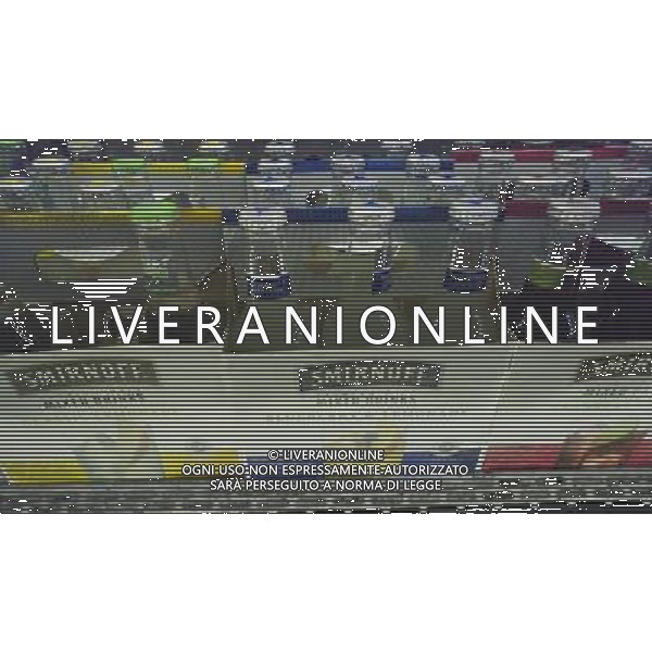 Six-packs of Smirnoff brand flavored malt beverage are seen on a grocery store shelf in New York on Wednesday, June 1, 2011. Health advocates have proposed that the New York State legislature change the law allowing the flavored alcoholic drinks to be sold in grocery stores and move the sales to liquor stores. ©photoshot/Agenzia Aldo Liverani Sas - ITALY ONLY - Gli abitanti e Turisti a New York affollano la citta\' nell\'inizio non ufficiale dell\'estate