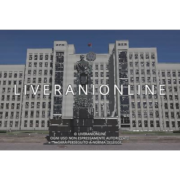 MINSK 03.06.2011 STOLICA BIALORUS --- CAPITOL CITY OF BELARUS PLAC NIEPODLEGLOSCI POMNIK LENINA DOM RZADU --- INDEPENDENCE SQUARE LENIN MONUMENT GOVERNMENT HOUSE FOT. PIOTR KUCZA/NEWSPIX.PL --- Newspix.pl *** Local Caption *** www.newspix.pl mail us: info@newspix.pl call us: 0048 022 23 22 222 --- Polish Picture Agency by Ringier Axel Springer Poland