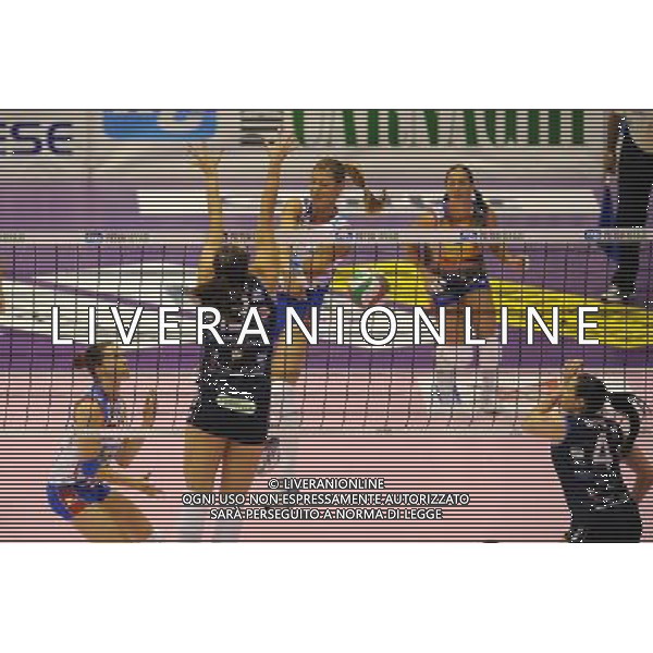 Campionato Findomestic Volley Cup Pallavolo Femminile Gara 5 Finale Scudetto Milano 06-06-2011 MC Carnaghi Villa Cortese - Norda Foppapedretti Bergamo nella foto: un attacco di Arrighetti ©Garavaglia - Agenzia Aldo Liverani Sas